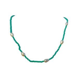 Crystal choker w freshwater pearls